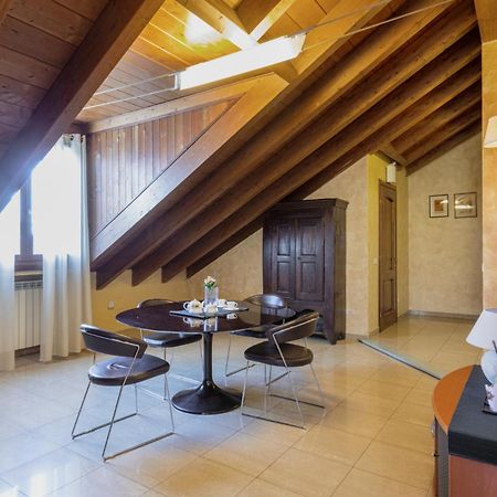 Easylife - Esclusivo Attico In S Babila Apartment Milan Luaran gambar