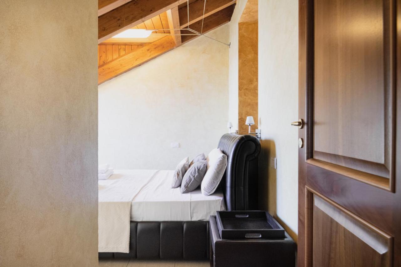 Easylife - Esclusivo Attico In S Babila Apartment Milan Luaran gambar