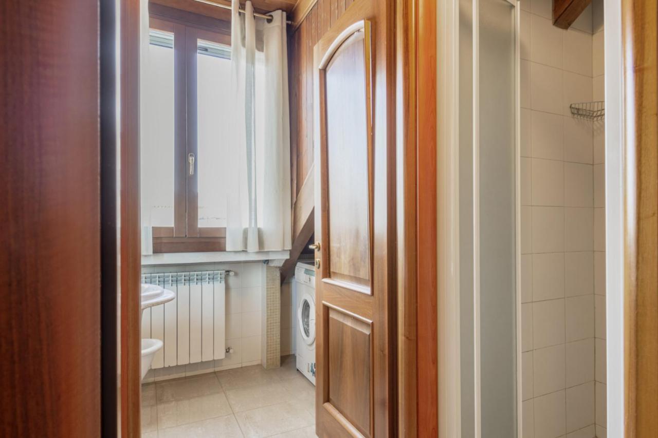 Easylife - Esclusivo Attico In S Babila Apartment Milan Luaran gambar