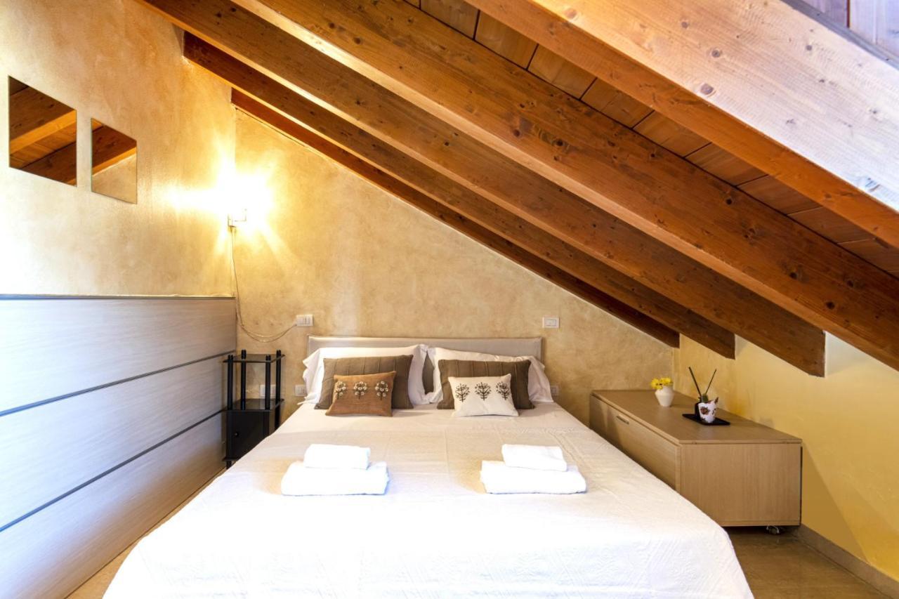 Easylife - Esclusivo Attico In S Babila Apartment Milan Luaran gambar