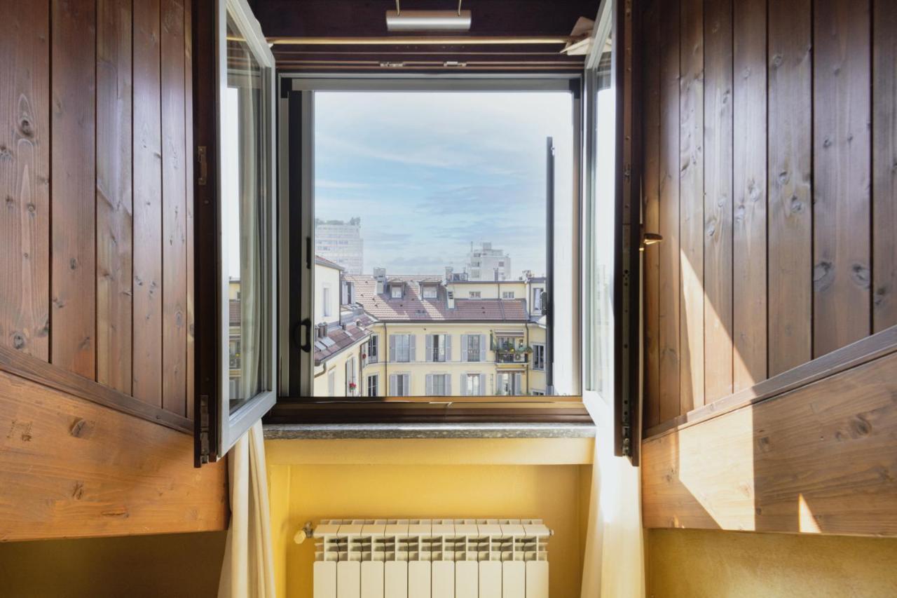 Easylife - Esclusivo Attico In S Babila Apartment Milan Luaran gambar